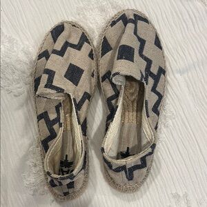 OAS Cream and Blue Espadrilles Casual Slip-On Shoes